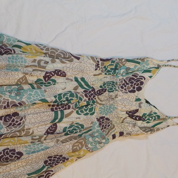 Two Of Us Flow and Flower Summertime Dress - Picture 15 of 15